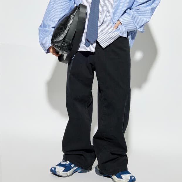 [M] 발렌시아가 블랙 소프트 이탈리안 데님 배기팬츠