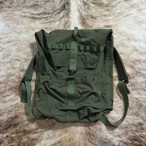 엔즈앤드민즈 밀리터리 백팩