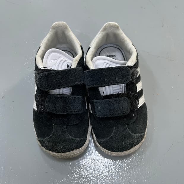 125 아디다스 가젤 키즈 운동화 0408M