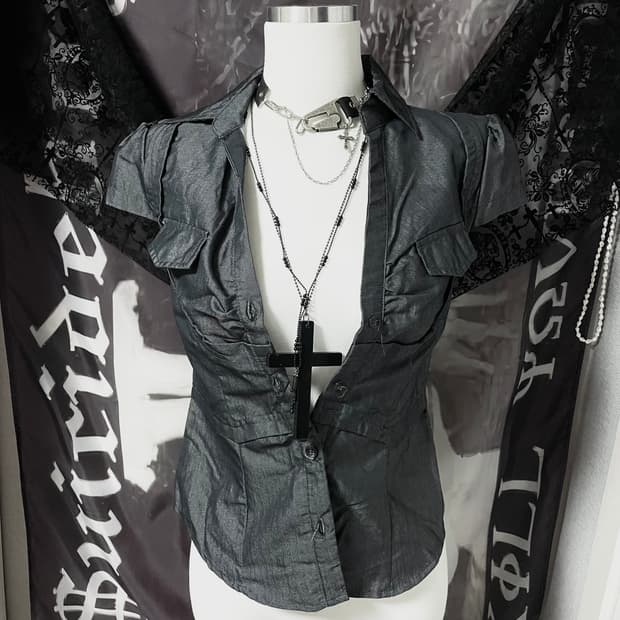 빈티지 셔링 포켓 슬림핏 레이어드 블라우스 오네갸루로걀탑베메클핀터깔00s