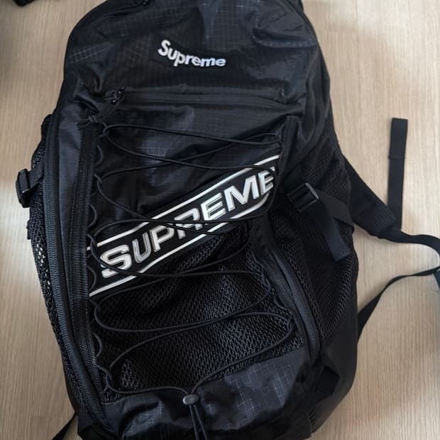 슈프림 23FW 백팩