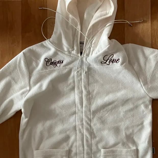 아워세이아워 후드티