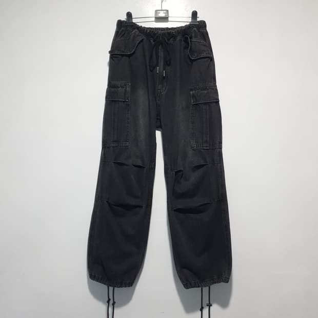 아웃스탠딩 신형 23FW M65 와이드 흑청 데님 카고 팬츠 블랙 1