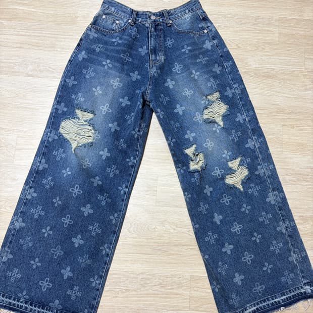 Surgery 모노그램 S사이즈 