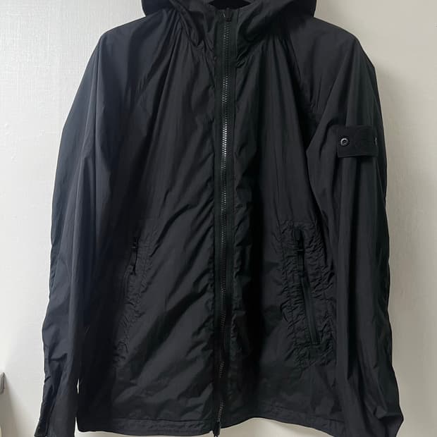 STONE ISLAND
