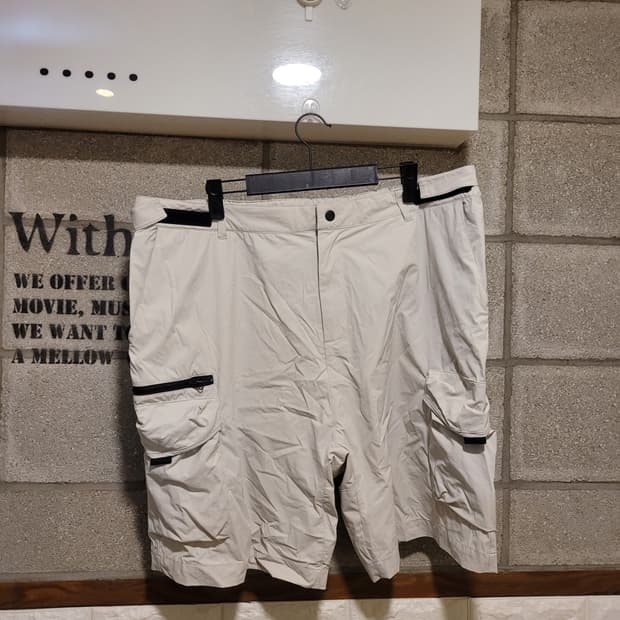 칼하트 WIP 헤이즈 쇼츠 XL