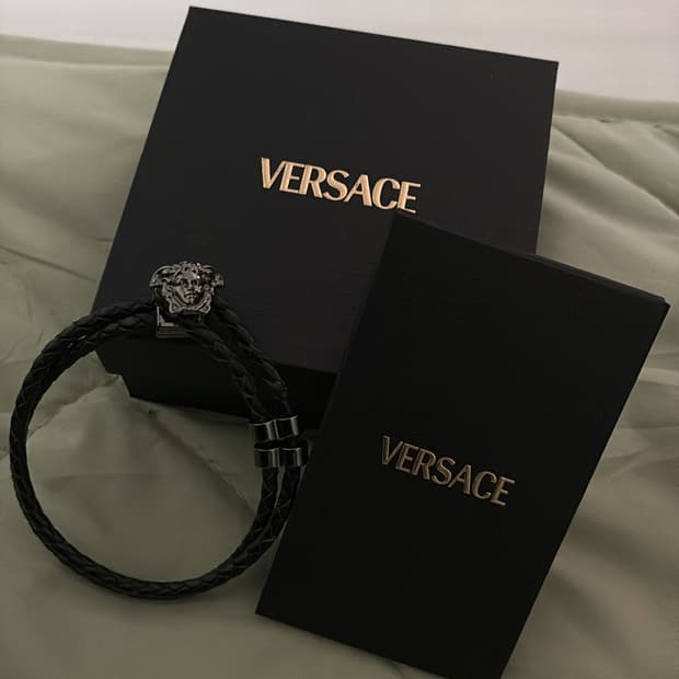 베르사체 메두사 팔찌