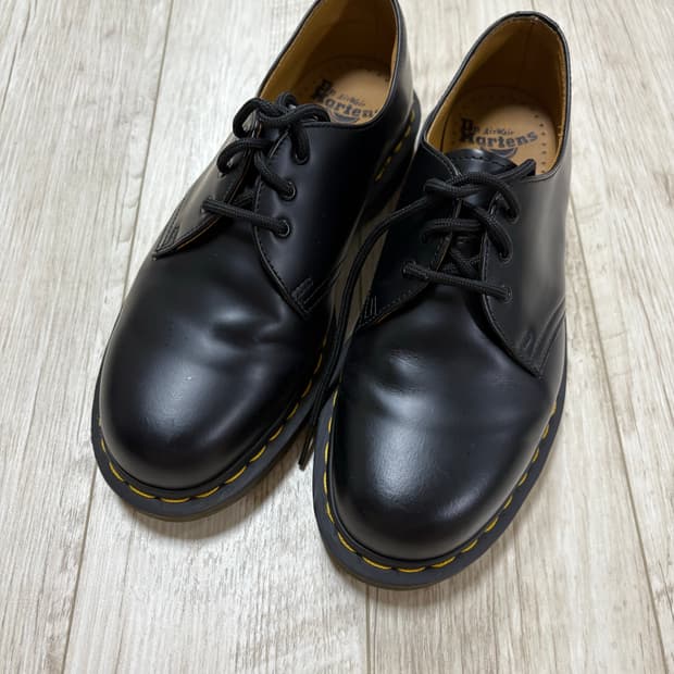 닥터마틴 1461 3홀 스무스 260