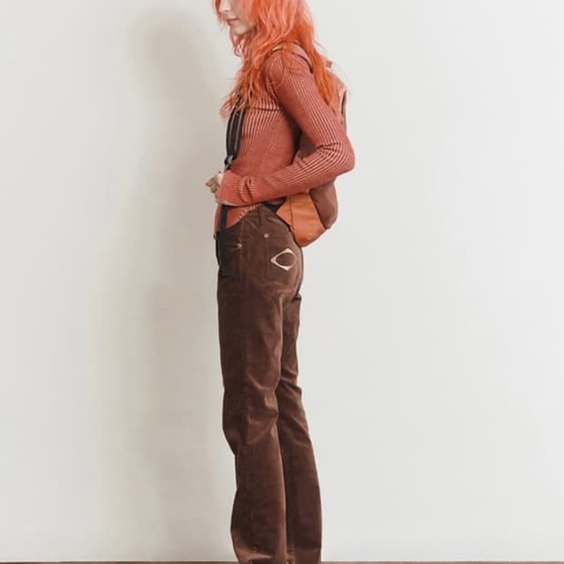 미스치프 코듀로이 부츠컷 팬츠 브라운