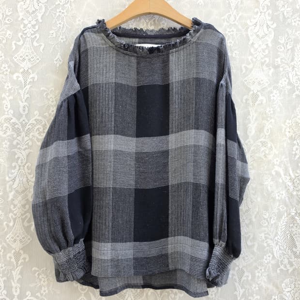 PUAL CE CIN 블라우스