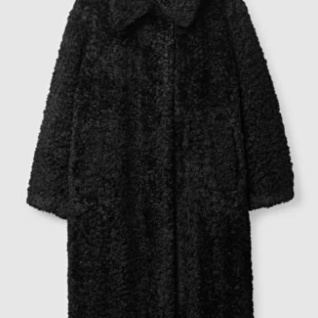 (새상품) COS 코스 시어링 테디 롱코드 34