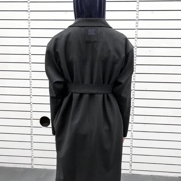 키코 코스타디노브 KK.01 코트