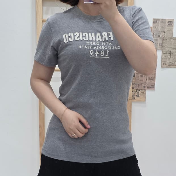 [프립]S/후아유 샌프란시스코 반팔 티셔츠 그레이