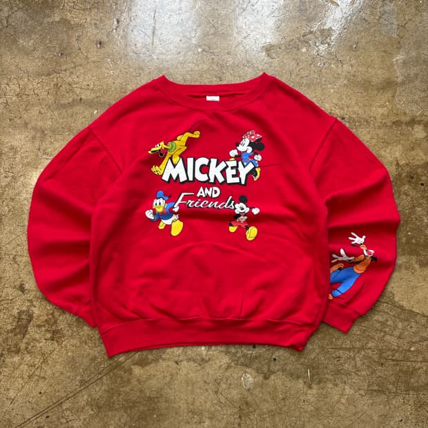 Mickey & Friends 디즈니 스웻셔츠
