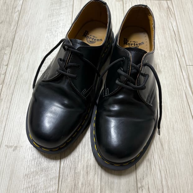 닥터마틴 1461 3홀 스무스 270