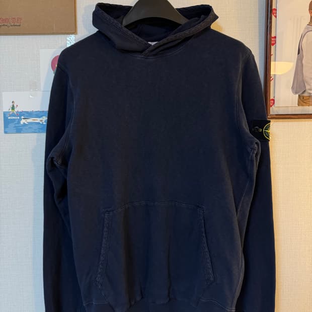 [M]스톤 아일랜드 네이비 와펜 코튼 후드티