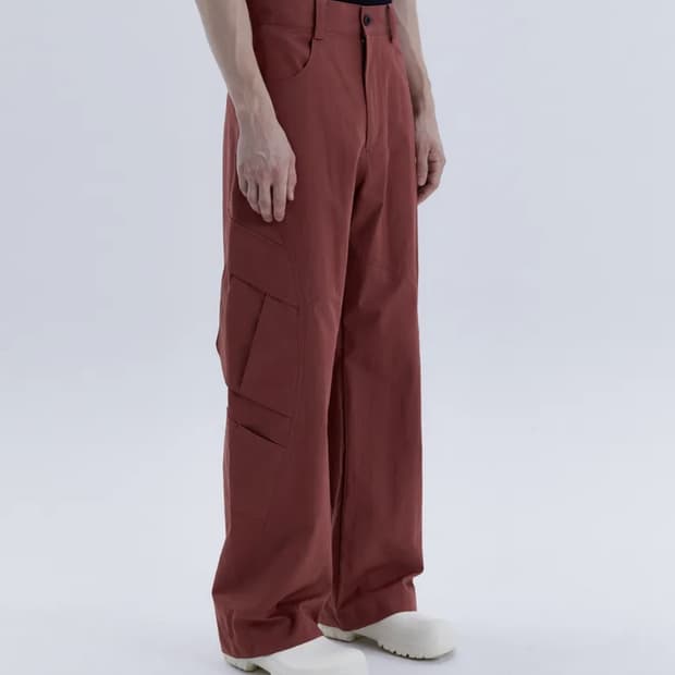 기명 커브드 카고팬츠 50 브릭