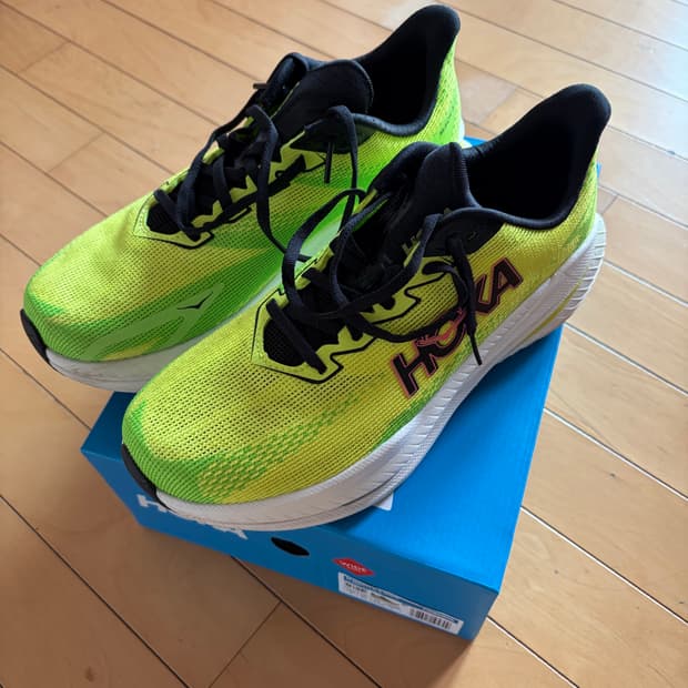 호카 MACH X 3 WIDE 270사이즈
