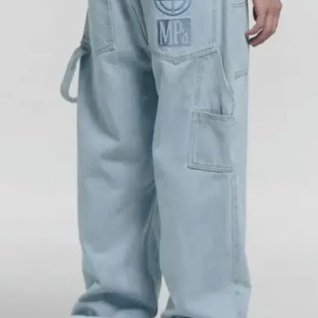 플라스틱프로덕트 페인터 데님팬츠 구해요