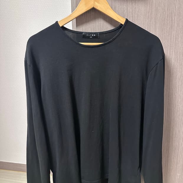 알리스 롱슬리브 L 블랙 화이트 외 일괄 판매