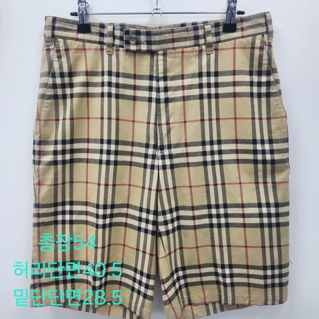 호칭32 [정품]버버리 노바체크 반바지 남성반바지