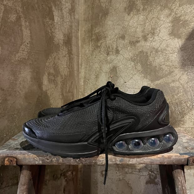 나이키 에어맥스 DN