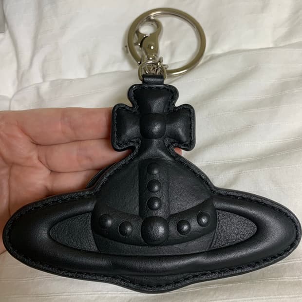 비비안웨스트우드 미러 가죽 키체인 키링