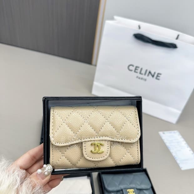 샤넬뷰티 동전지갑 베이지 풀박스