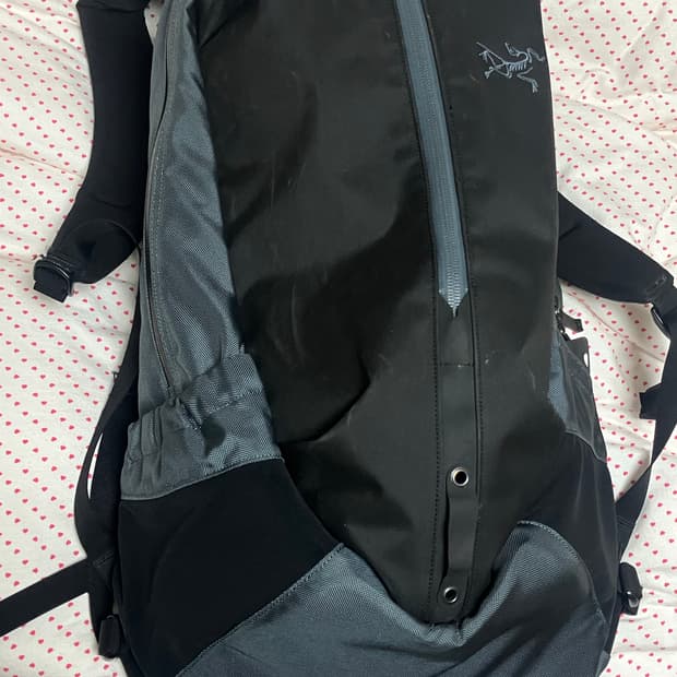 아크테릭스 아로22