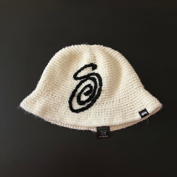 스투시 스월리 니트 버킷햇