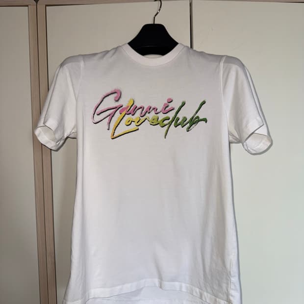 GANNI 화이트 로고 반팔티 XS 새제품