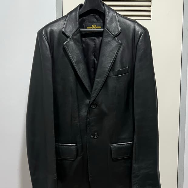 리얼 레더 블레이저