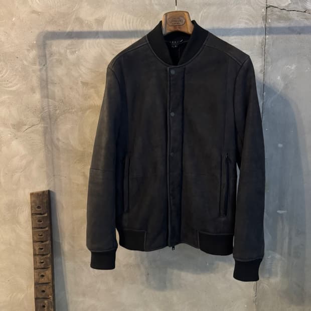 띠어리 램스킨 시어링 자켓 100
