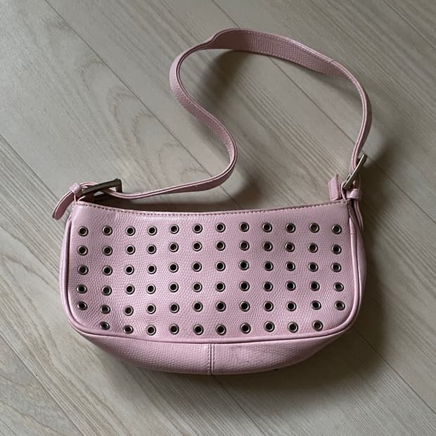 빈티지 스터드 핑크레더백