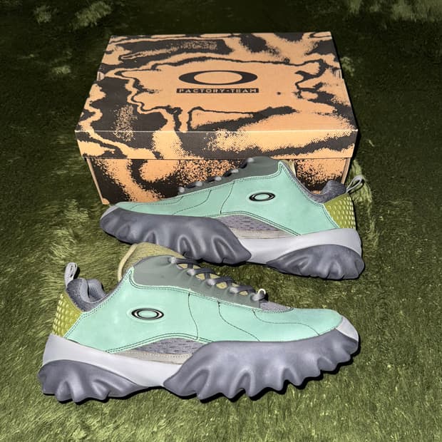 [295] 오클리 팩토리 팀 X 브레인데드 찹 쏘우 덕 그린 썬더스톰