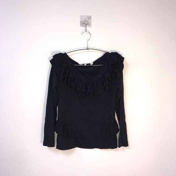 Frill Off-the-Shoulder Long Sleeve Top
