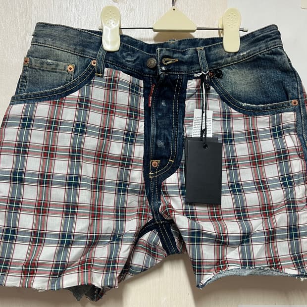 디스퀘어드2 데님 체크 믹스 반바지 46사이즈 
