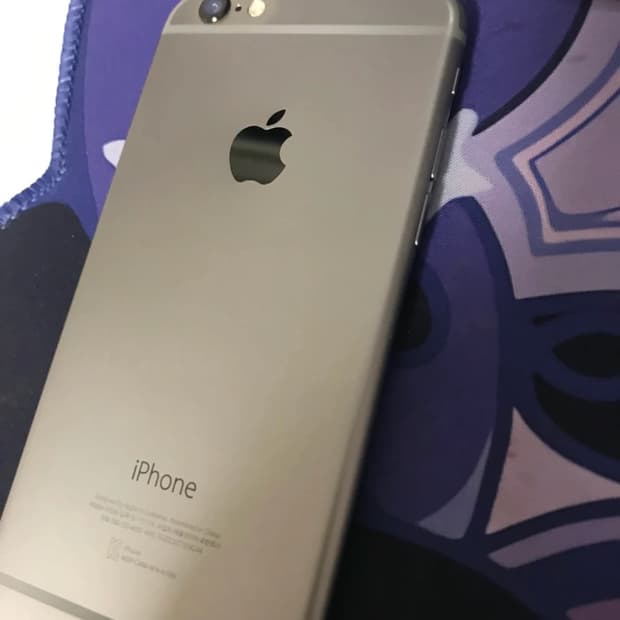 아이폰6 실버 16GB 배터리100프로 상태 매우좋음