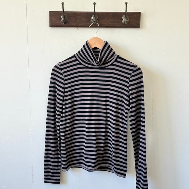 SPICK and SPAN 스트라이프 터틀넥