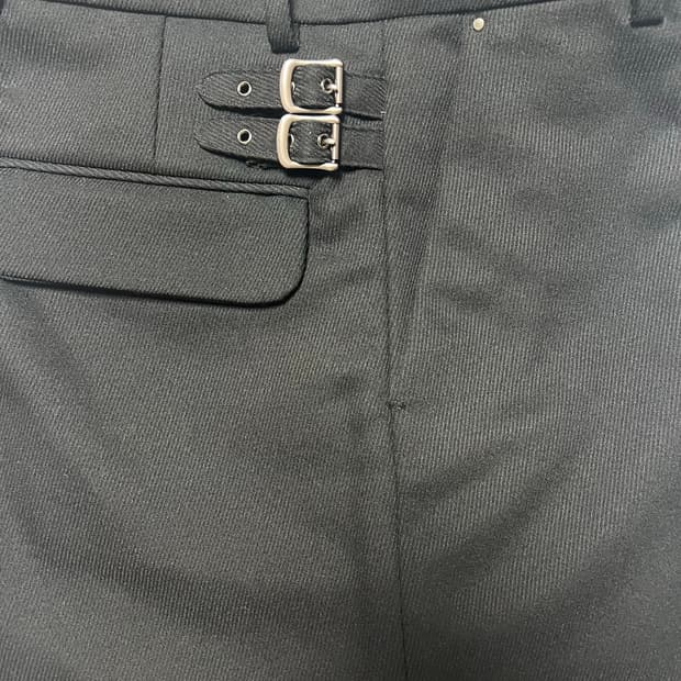 라벨아카이브 Vernon buckled twill pants