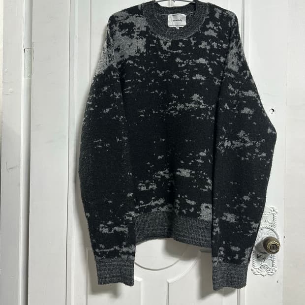 비바스튜디오 ASH OR DUST 니트