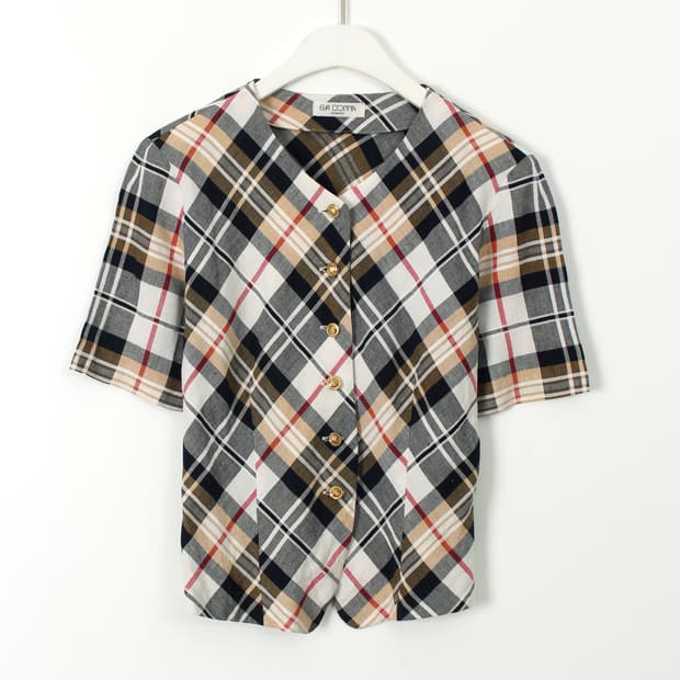 일본 빈티지 체크 인견 골드 버튼 라운드 넥 반팔 블라우스