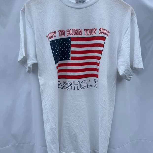 90s USA Hanes ‘ASSHOLE’ Flag Tee