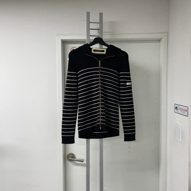 스톤아일랜드 니트 후드 집업 100