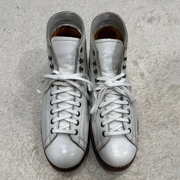 치페와 화이트 몽키부츠 9.5EE(275)