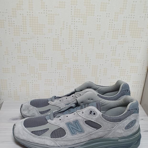 [265] 뉴발란스 991v2 디스이즈네버댓 265사이즈 디네댓