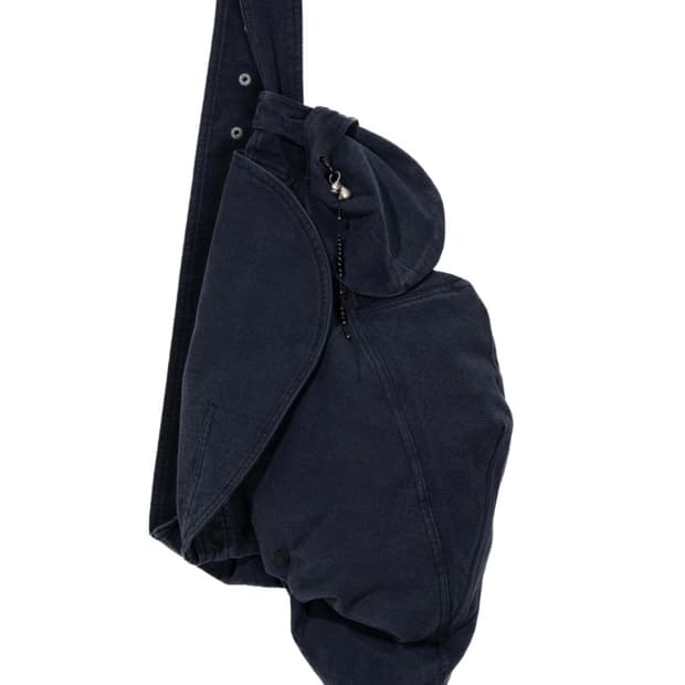 (구해요)hyein seo folded crossbody bag