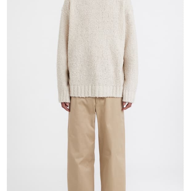 youth 브러쉬드 니트 아이보리m팝니다