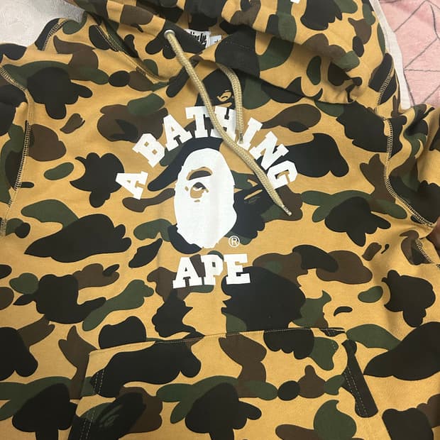 베이프 황계 후드티