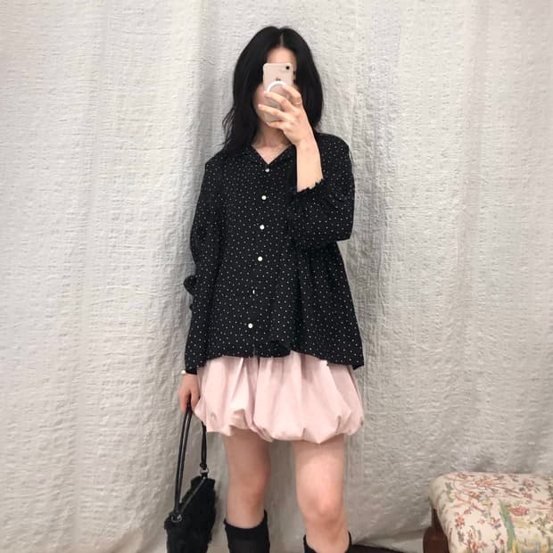 Dot black blouse